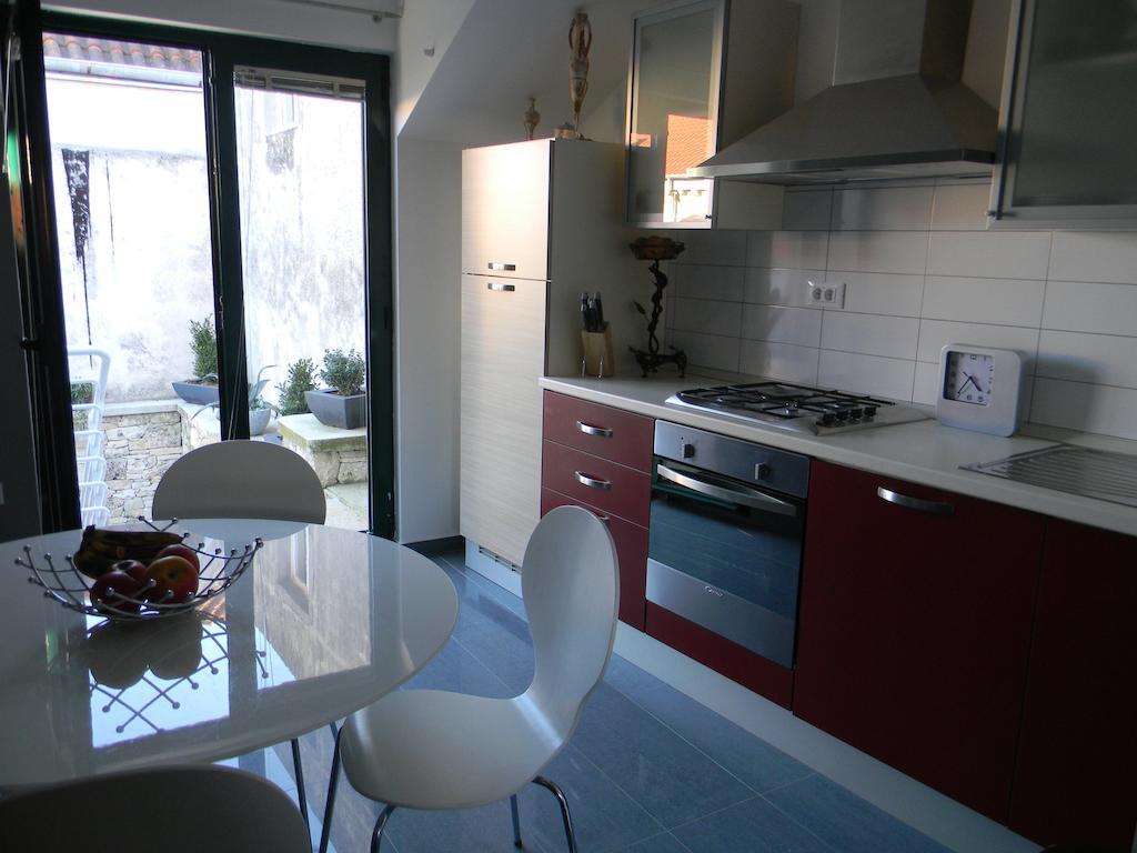 Apartments Lorenco Tisno Room photo