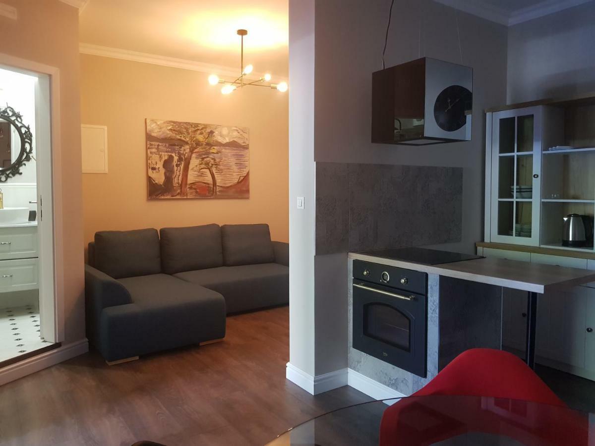 Apartments Lorenco Tisno Exterior photo